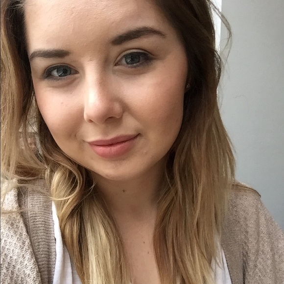 Meet your Posher, Delaney - Picture 1 of 1